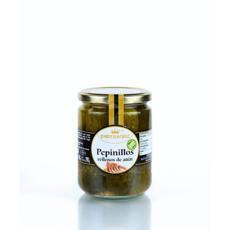 Pepinos rellenos de atún